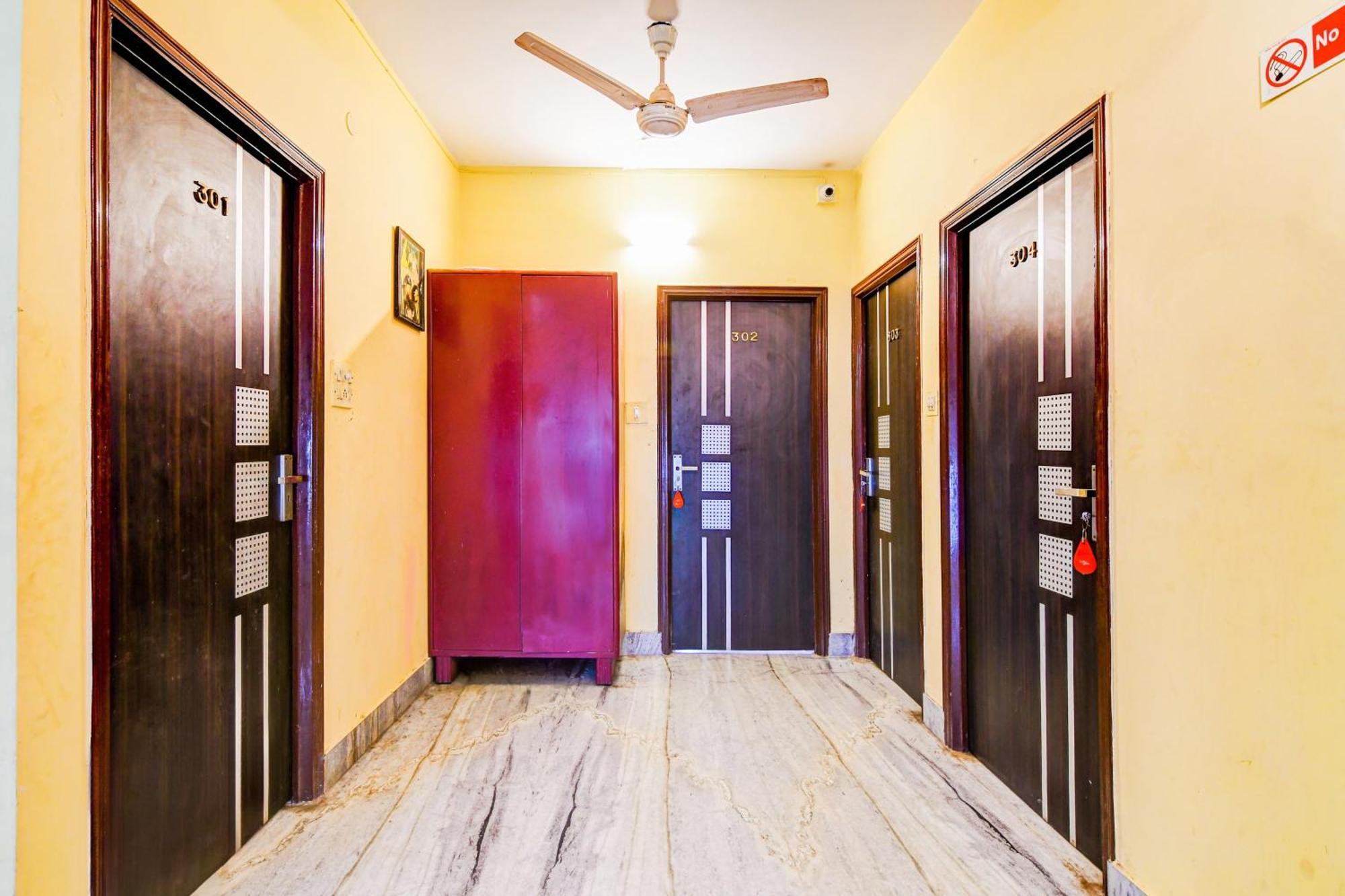 Super Hotel O Alipore Near Chetla Formerly Alipore Guest House Алипур Экстерьер фото