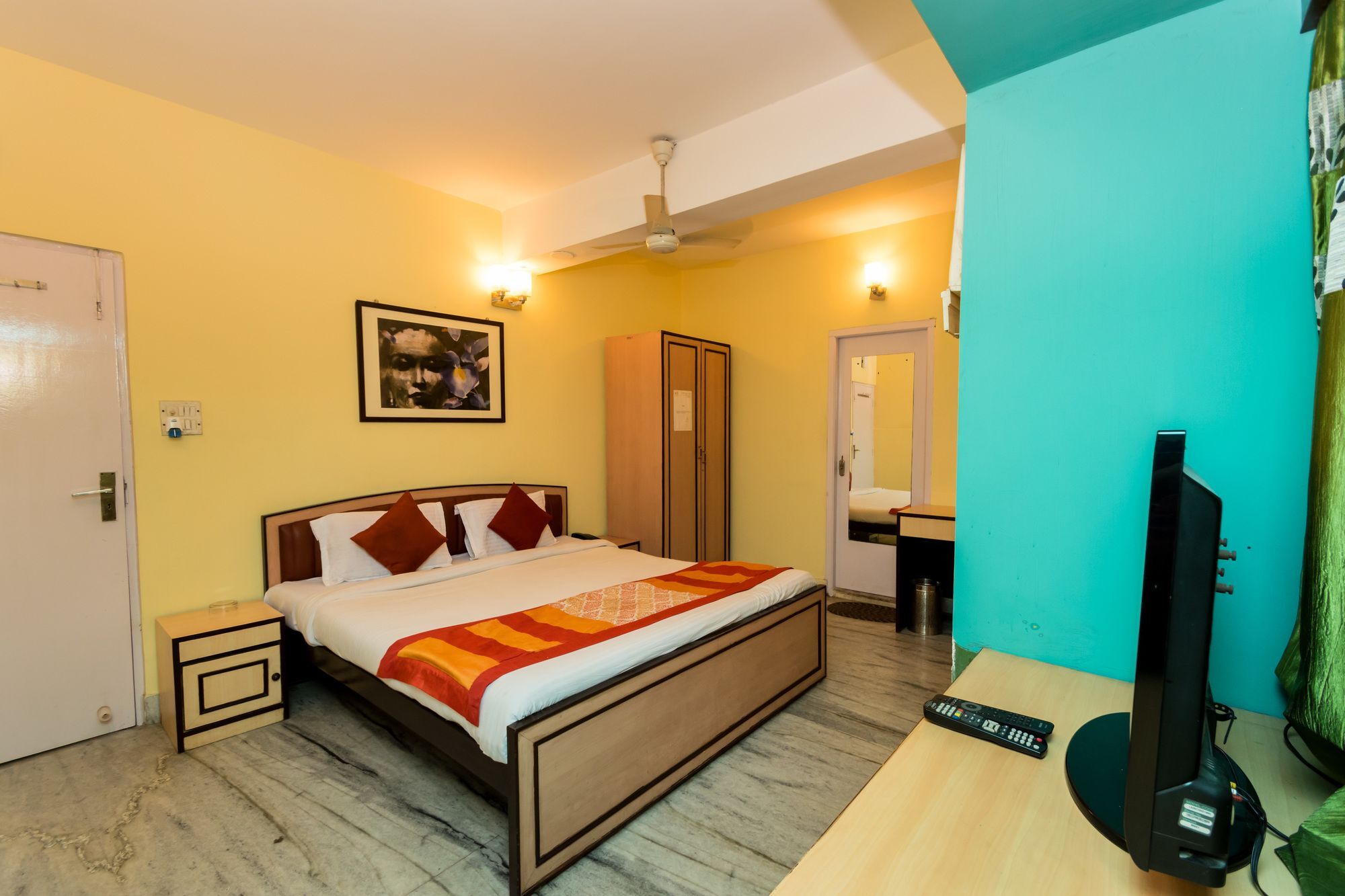 Super Hotel O Alipore Near Chetla Formerly Alipore Guest House Алипур Экстерьер фото